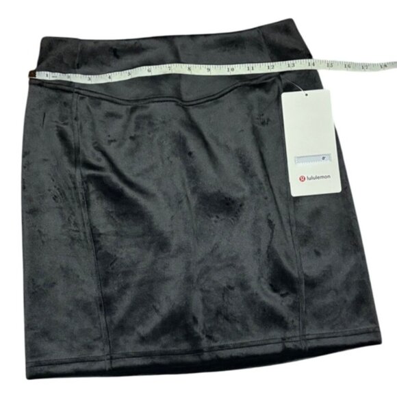 Lululemon Scuba High-Rise Mini Skirt Velvet Size XS Black W8AL9S NWT - Picture 7 of 13